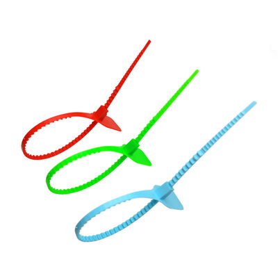 Sigillo a strisce in PP autobloccante con area di marcatura L 33 * W 25 mm e etichetta di plastica personalizzata